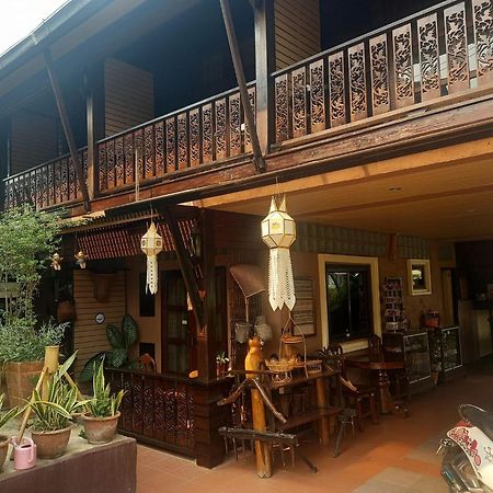 Baanfai Guesthouse Chiangkhong Chiang Khong Exteriör bild