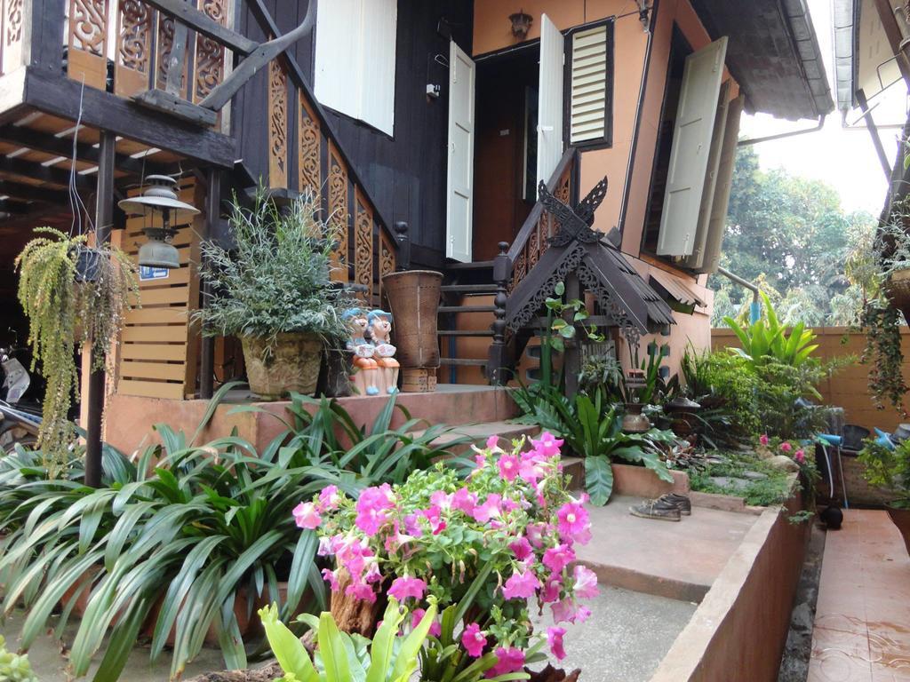 Baanfai Guesthouse Chiangkhong Chiang Khong Exteriör bild